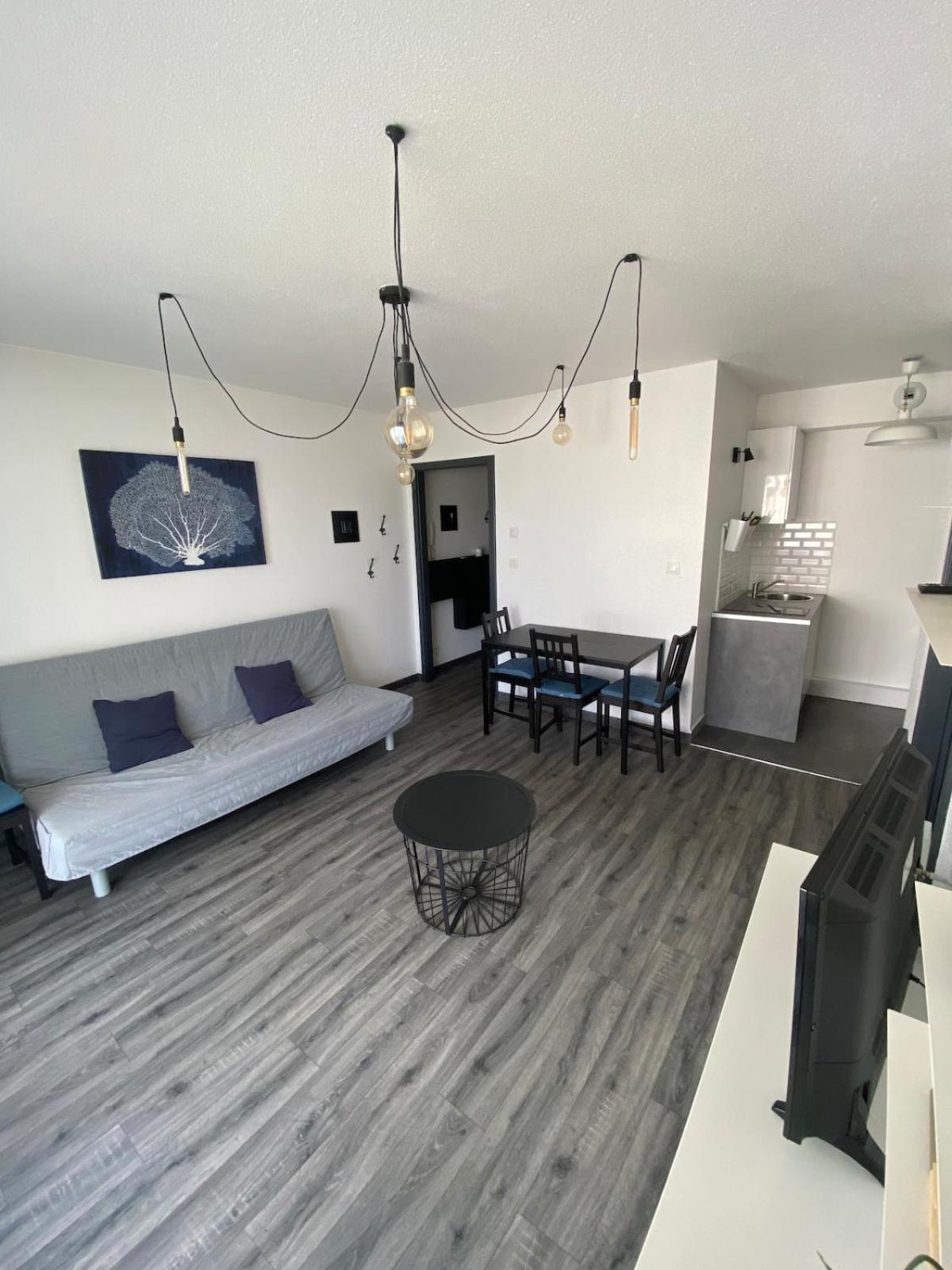 U1 Chaleureux Appartement Avec Balcon A Uffholtz エクステリア 写真